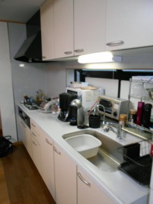 限られたスペースでも快適でコンパクトな対面キッチンに 限られたスペースでも快適でコンパクトな対面キッチンに